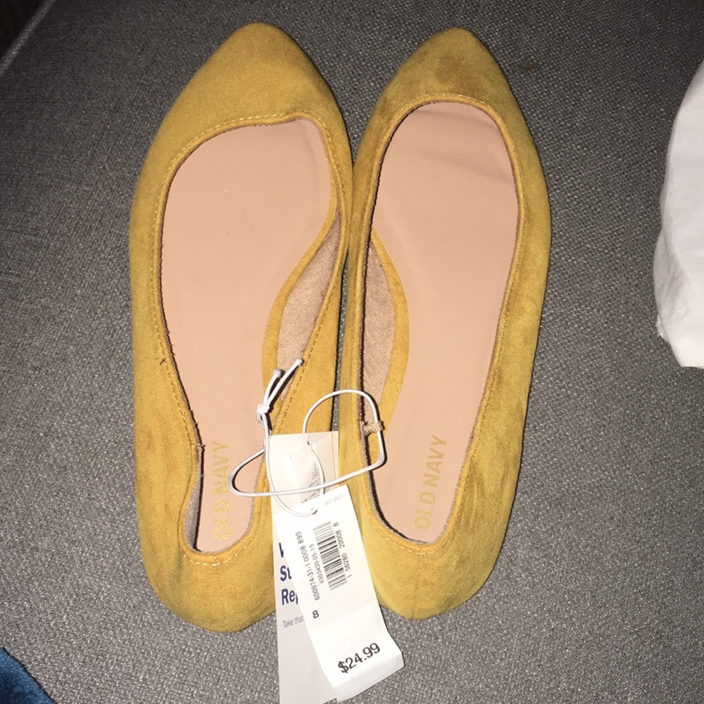 Women’s shoes